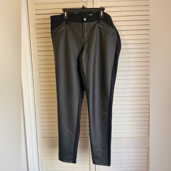 Mossimo Black Faux Leather Pants Size 14 With Zipper Accent & Stretch Back Panel - Picture 1 of 5